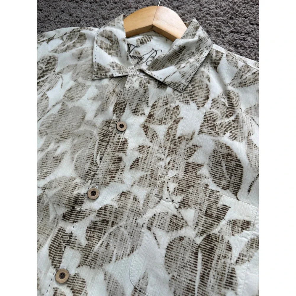 Tommy Bahama tommy bahama